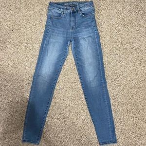 American Eagle High-Rise Jegging